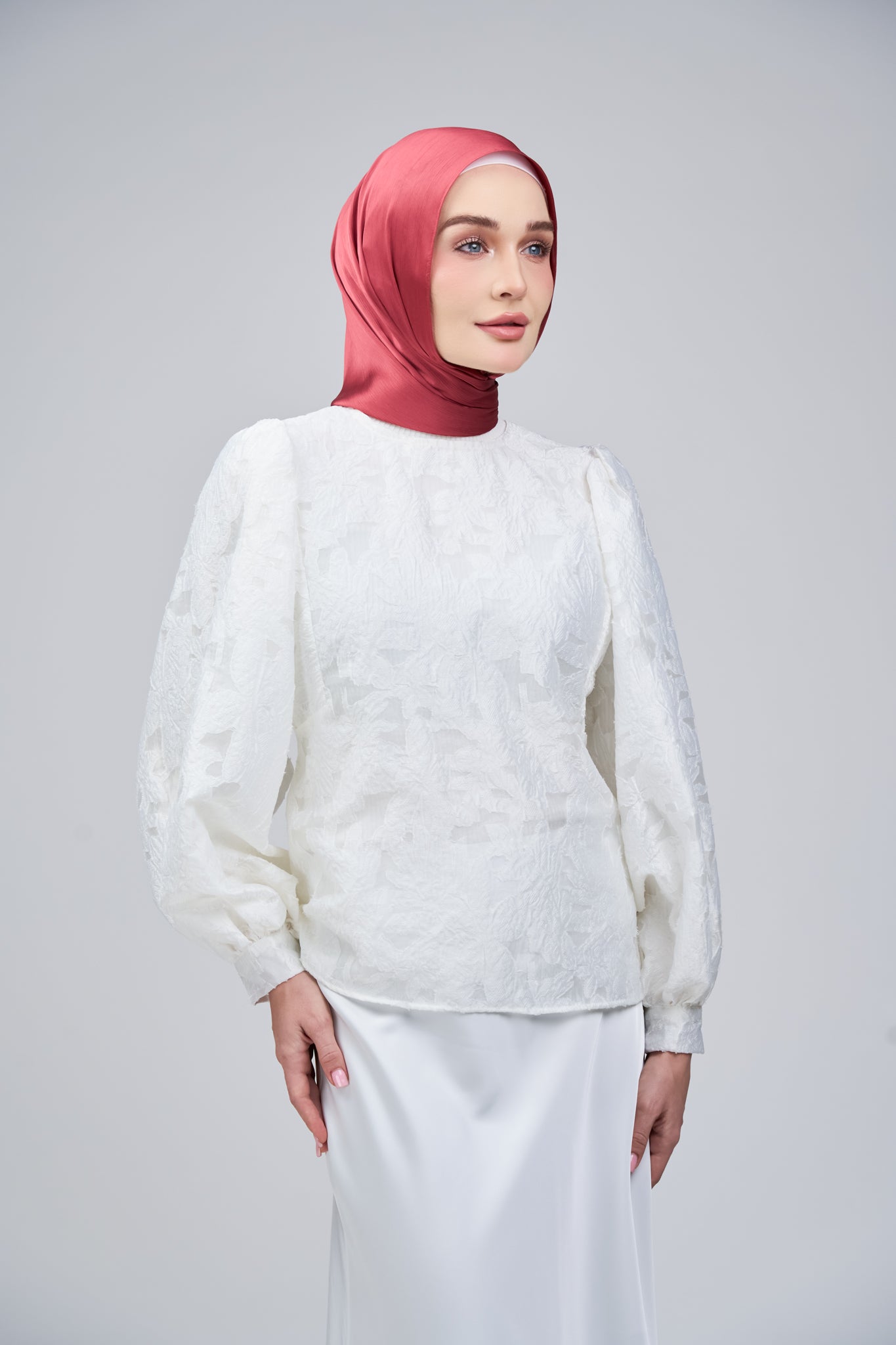 HoodX B.E in Persian Red