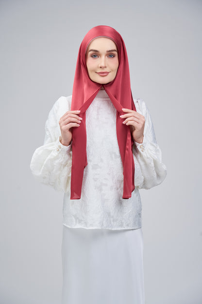 HoodX B.E in Persian Red