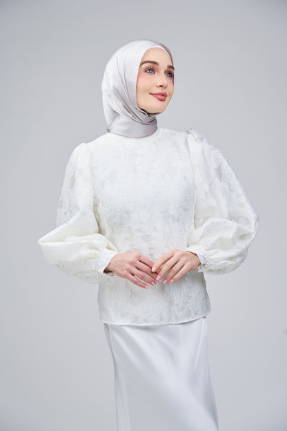 HoodX B.E in Silver Taupe