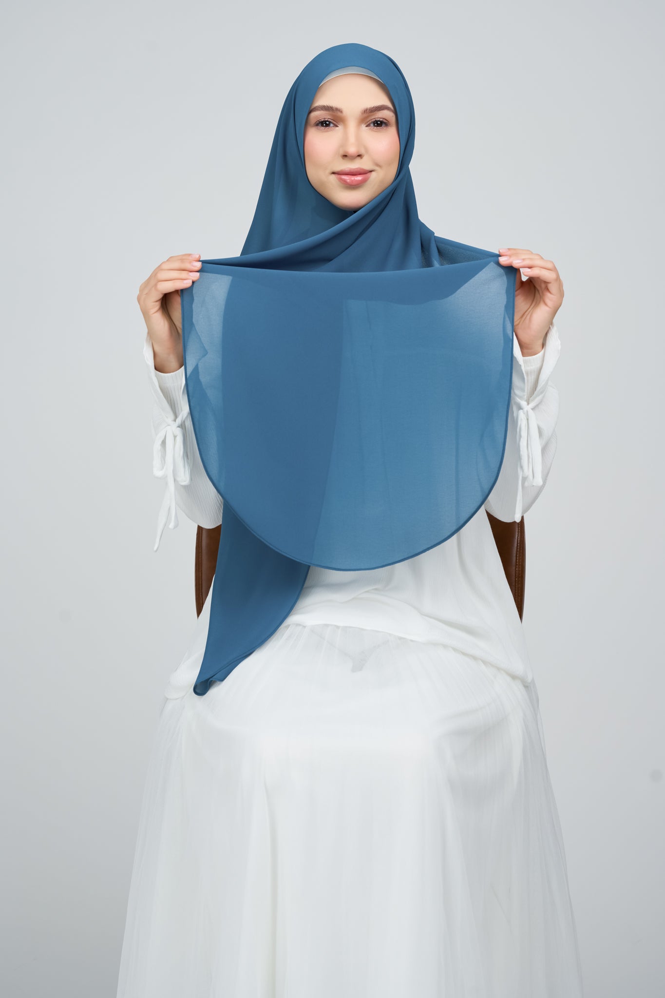 HoodX Curve in Teal Blue