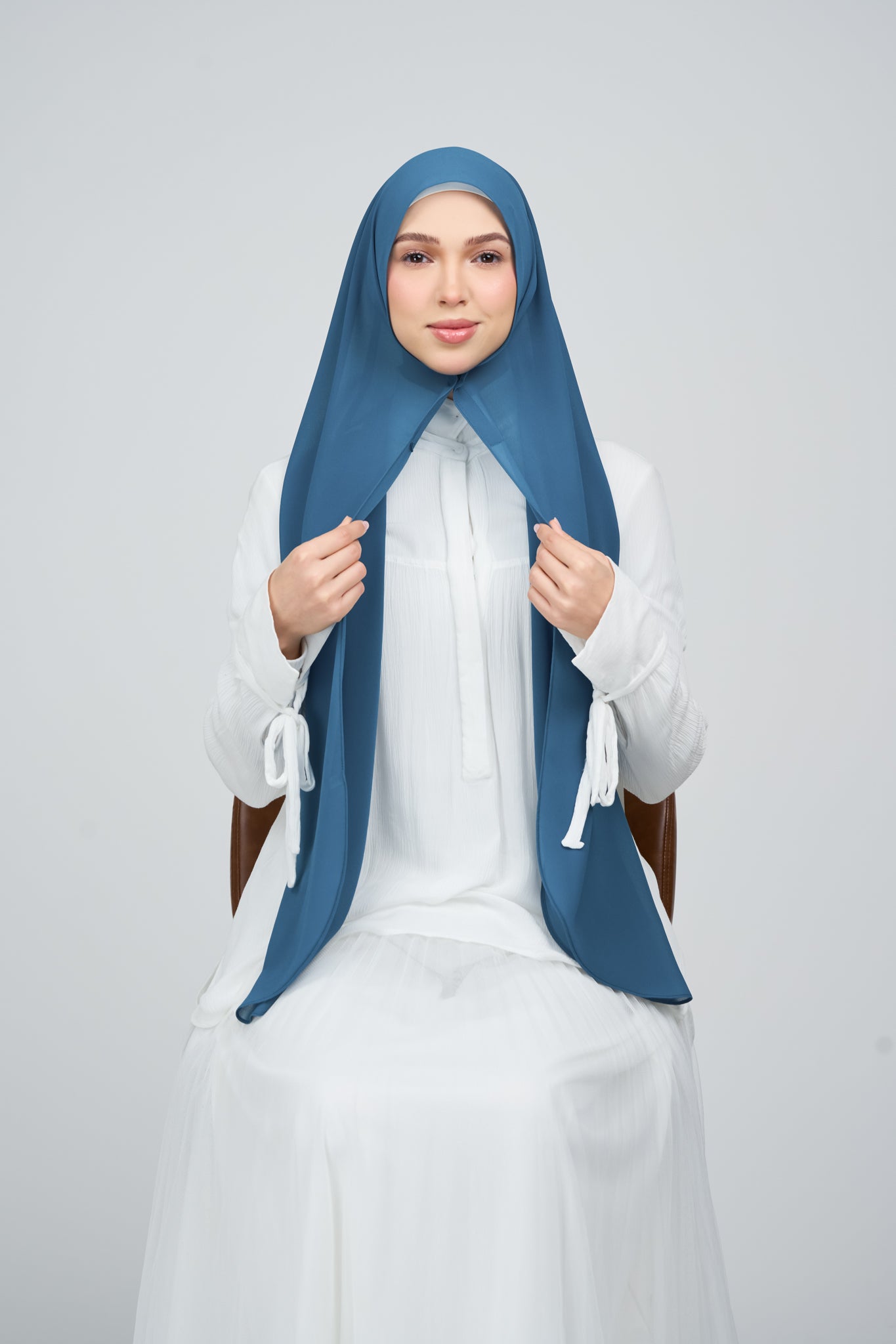 HoodX Curve in Teal Blue