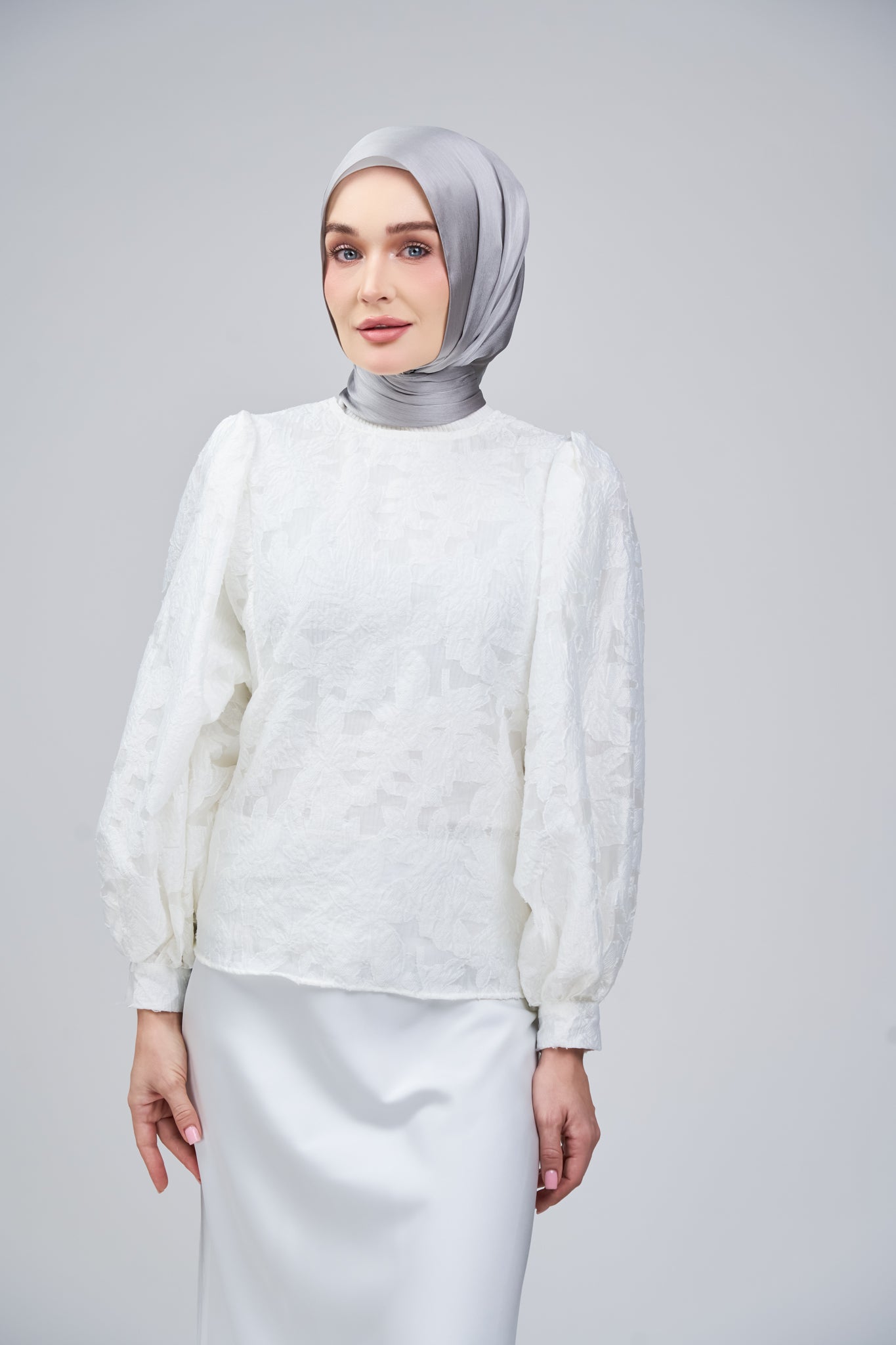 HoodX B.E in Titanium Grey