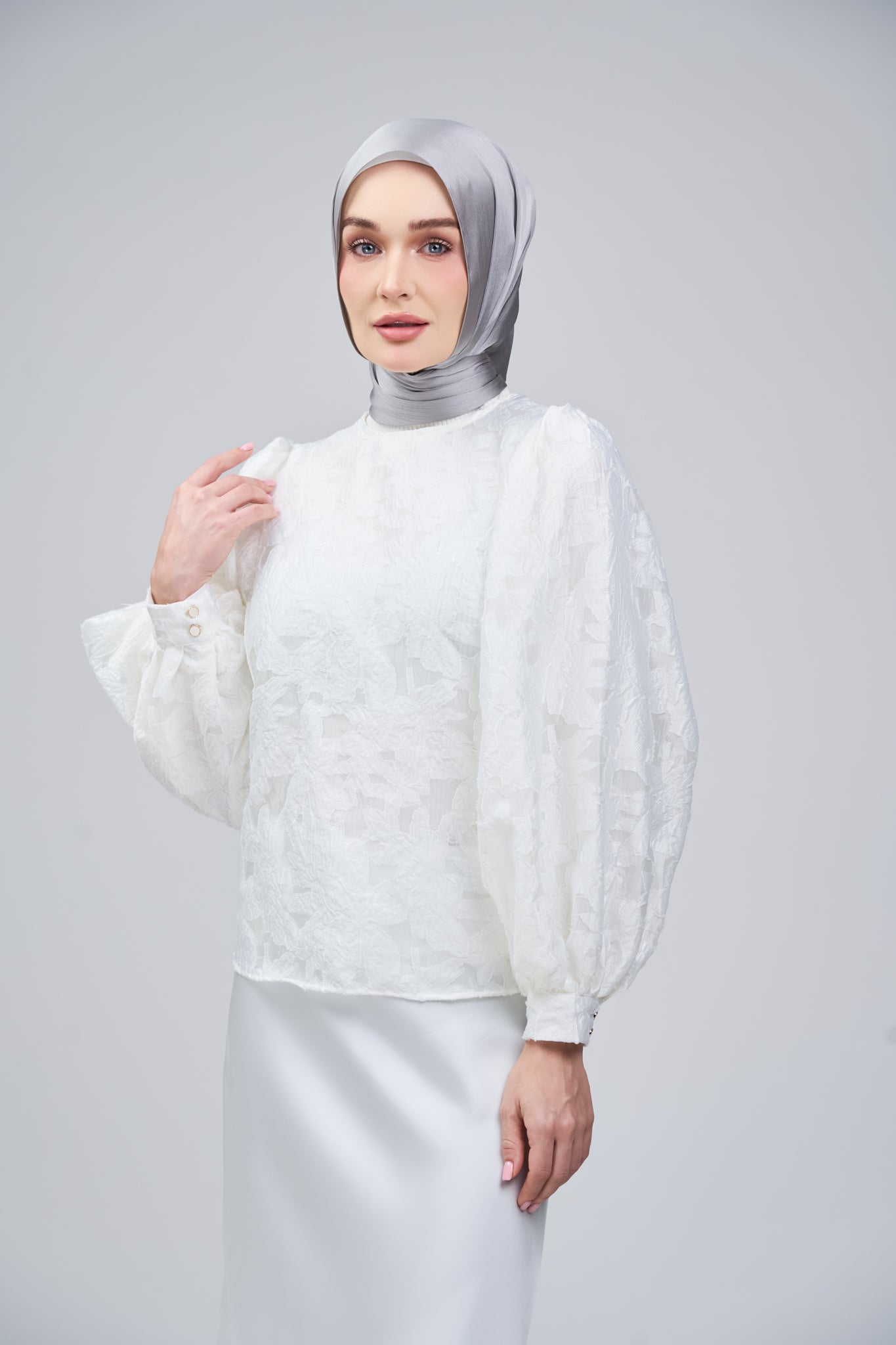 HoodX B.E in Titanium Grey