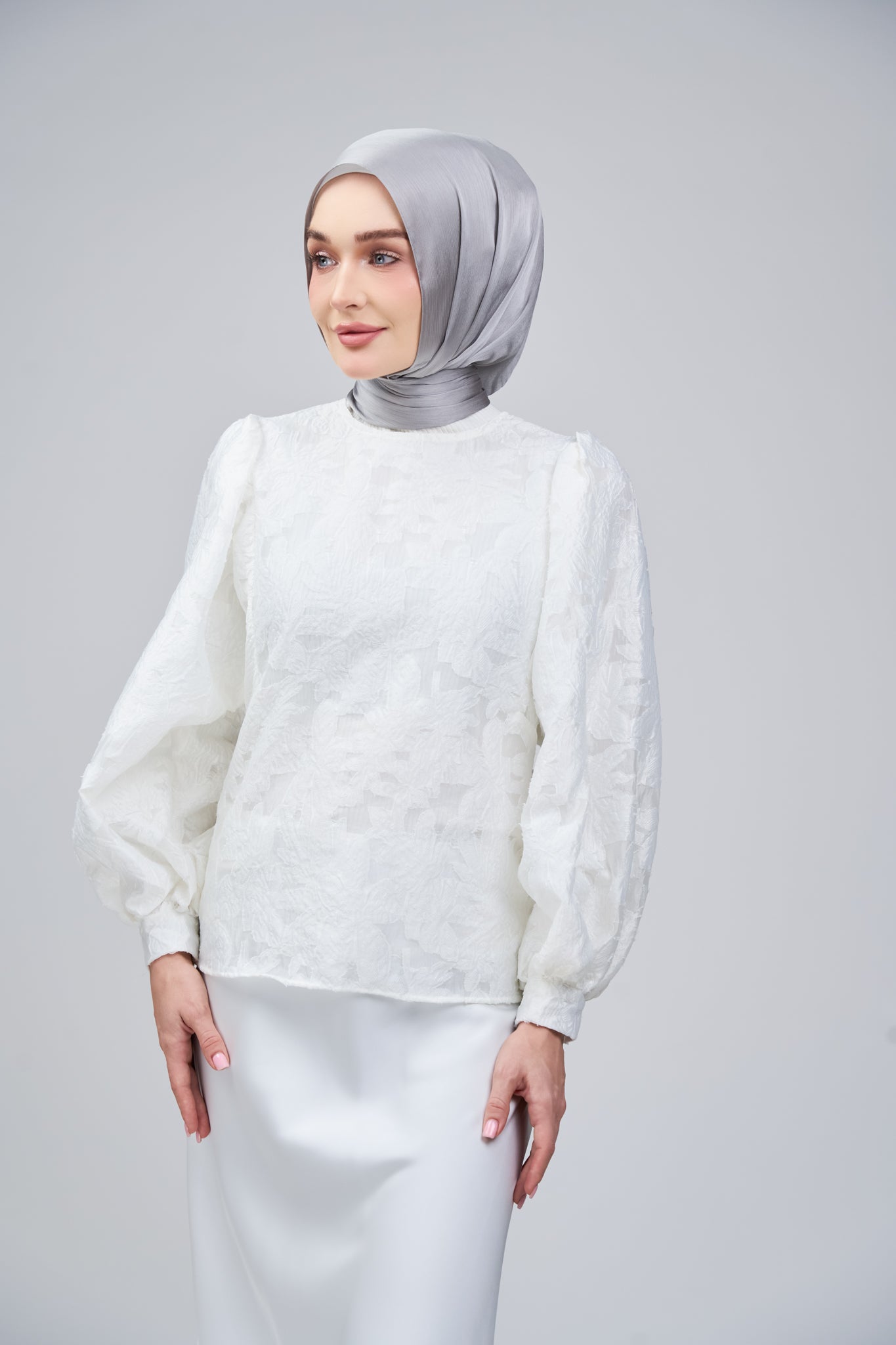 HoodX B.E in Titanium Grey