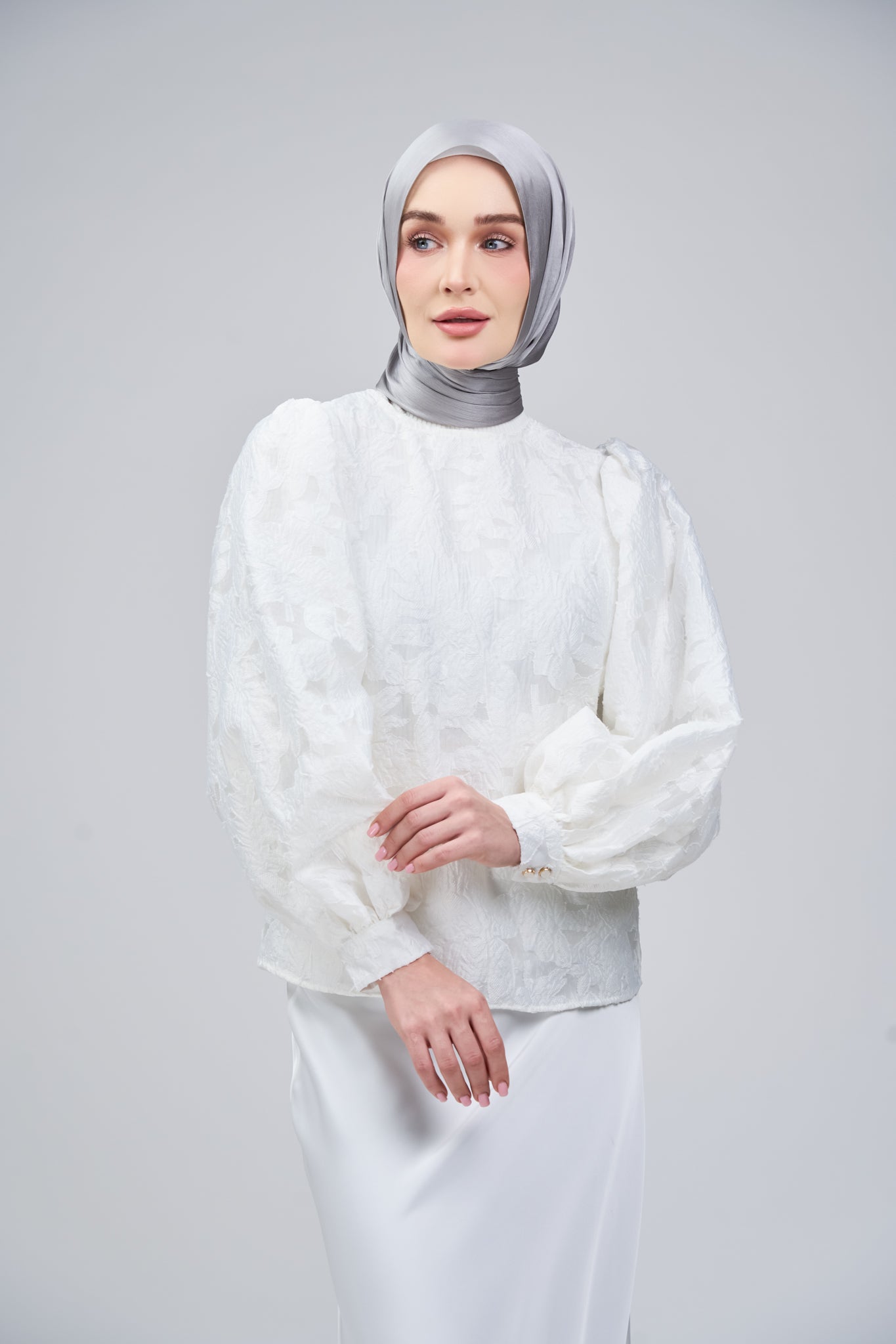 HoodX B.E in Titanium Grey