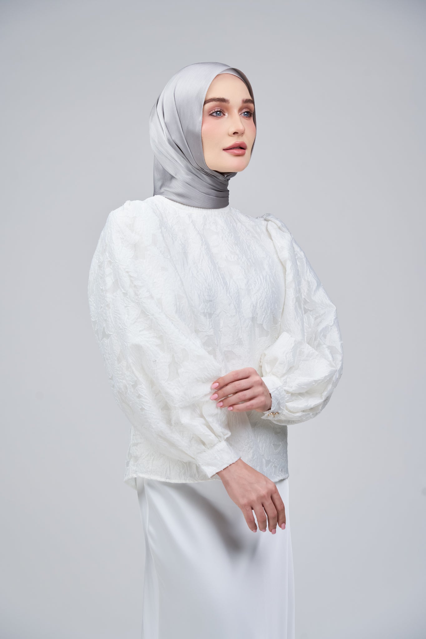 HoodX B.E in Titanium Grey