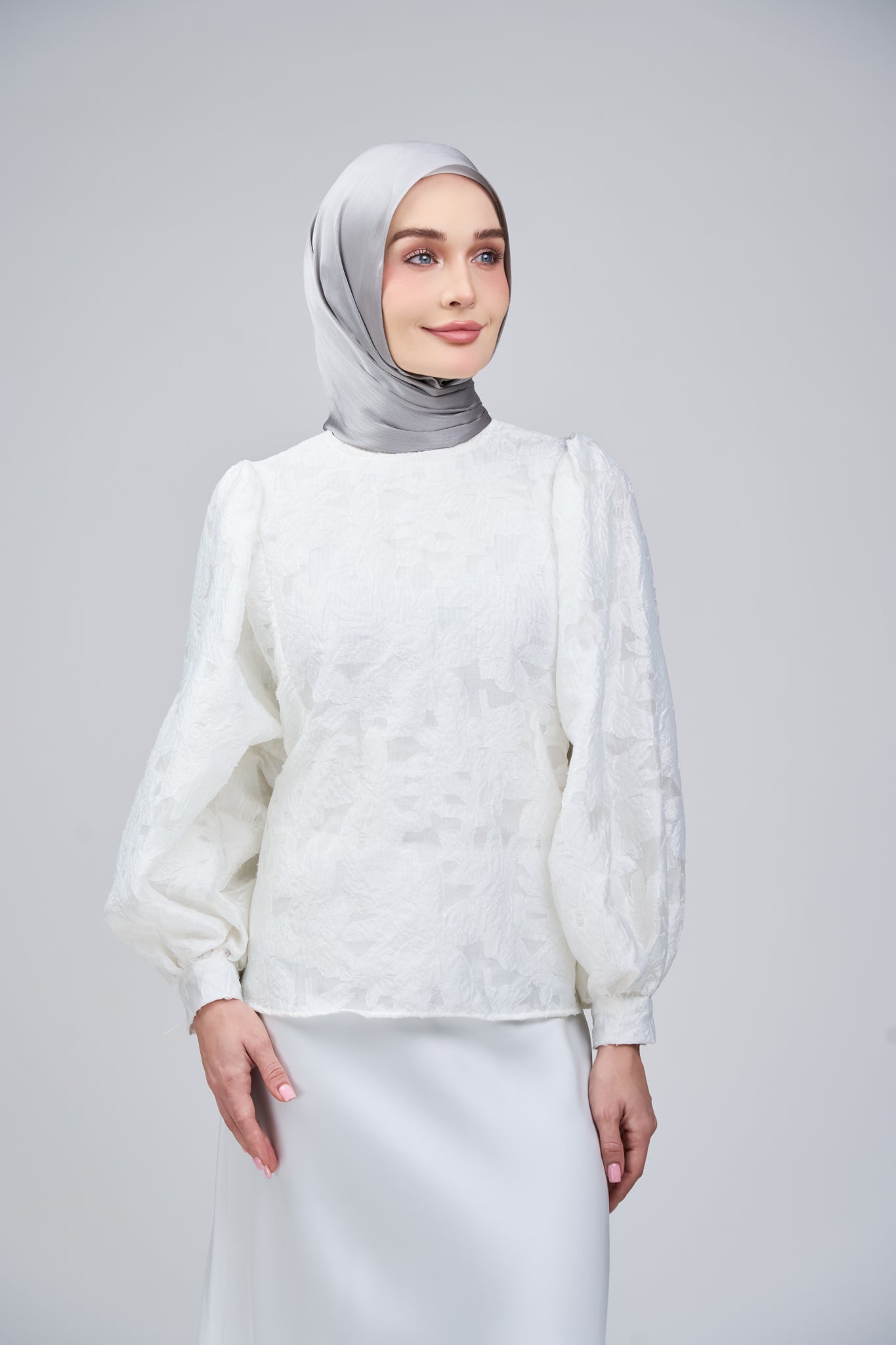 HoodX B.E in Titanium Grey