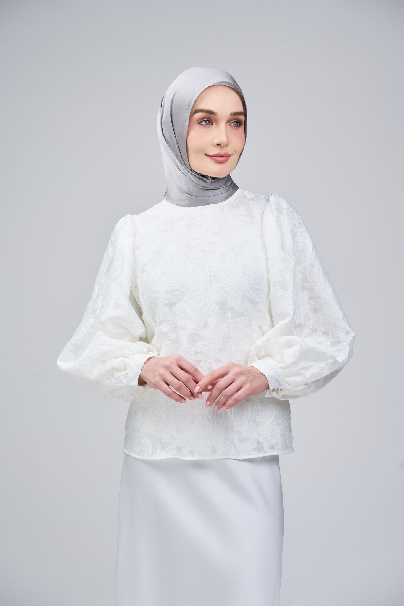 HoodX B.E in Titanium Grey