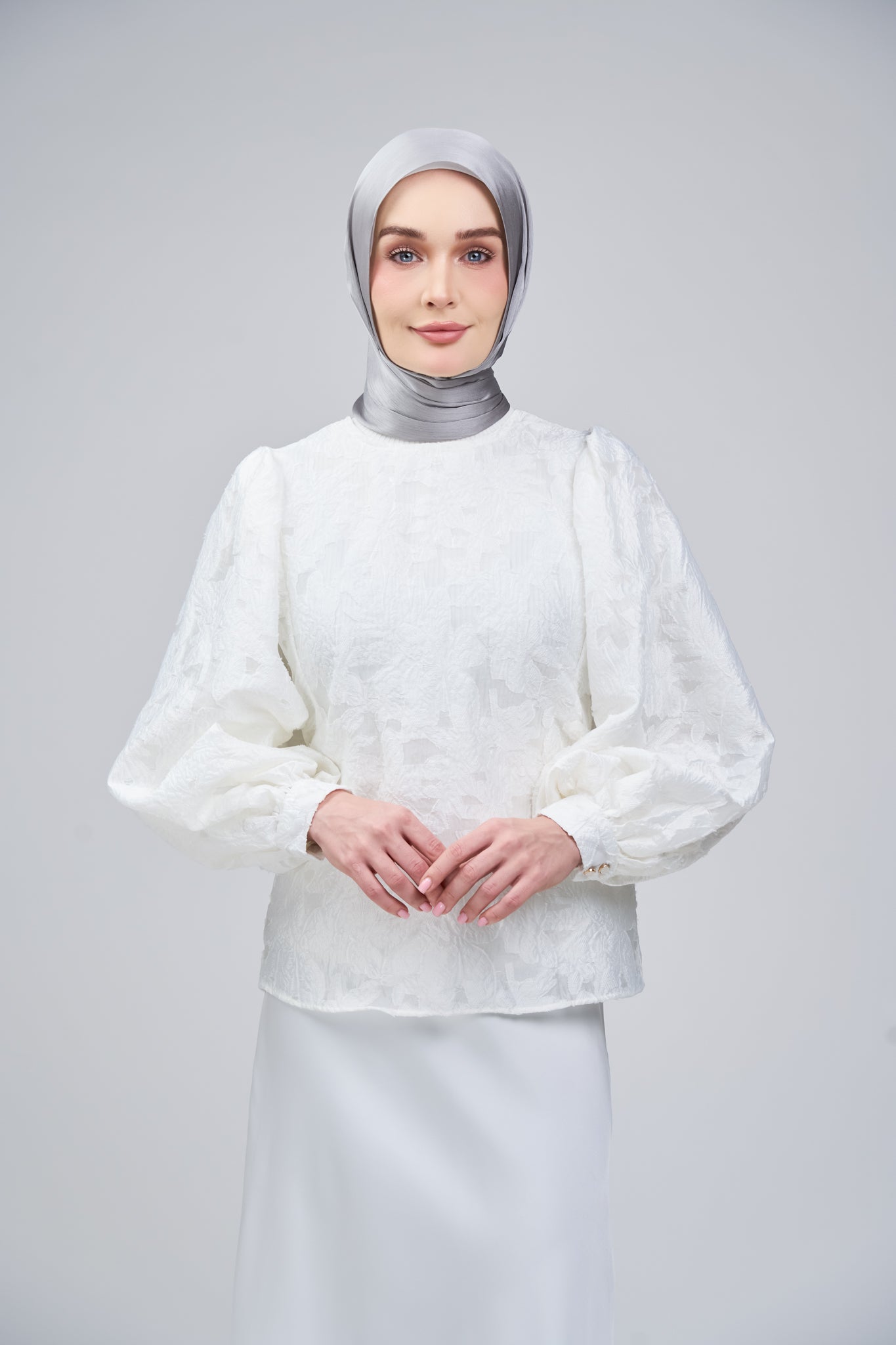 HoodX B.E in Titanium Grey