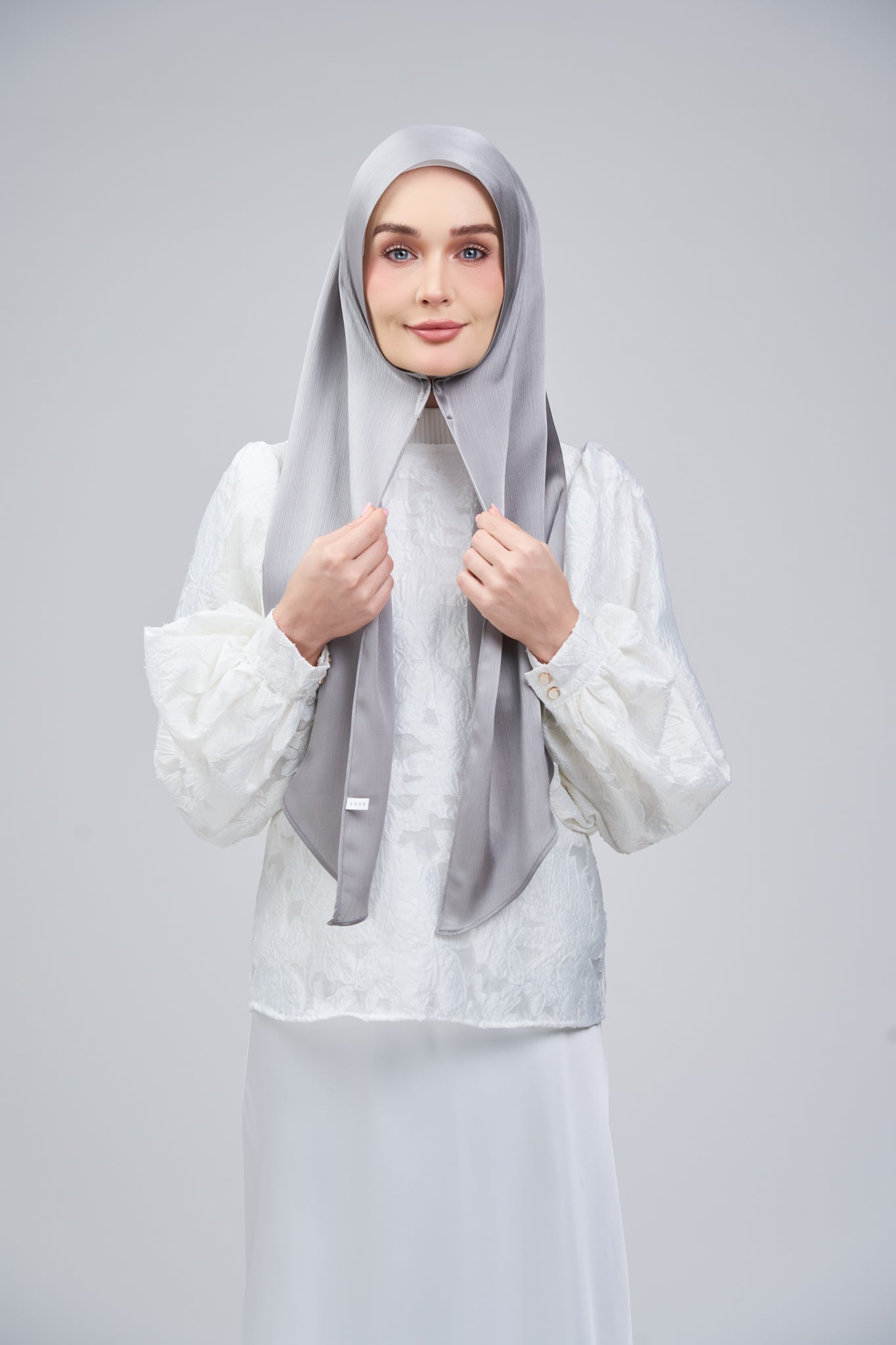 HoodX B.E in Titanium Grey