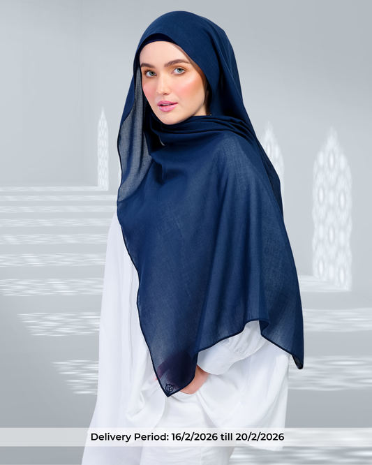 Ironless Elle Shawl in Navy