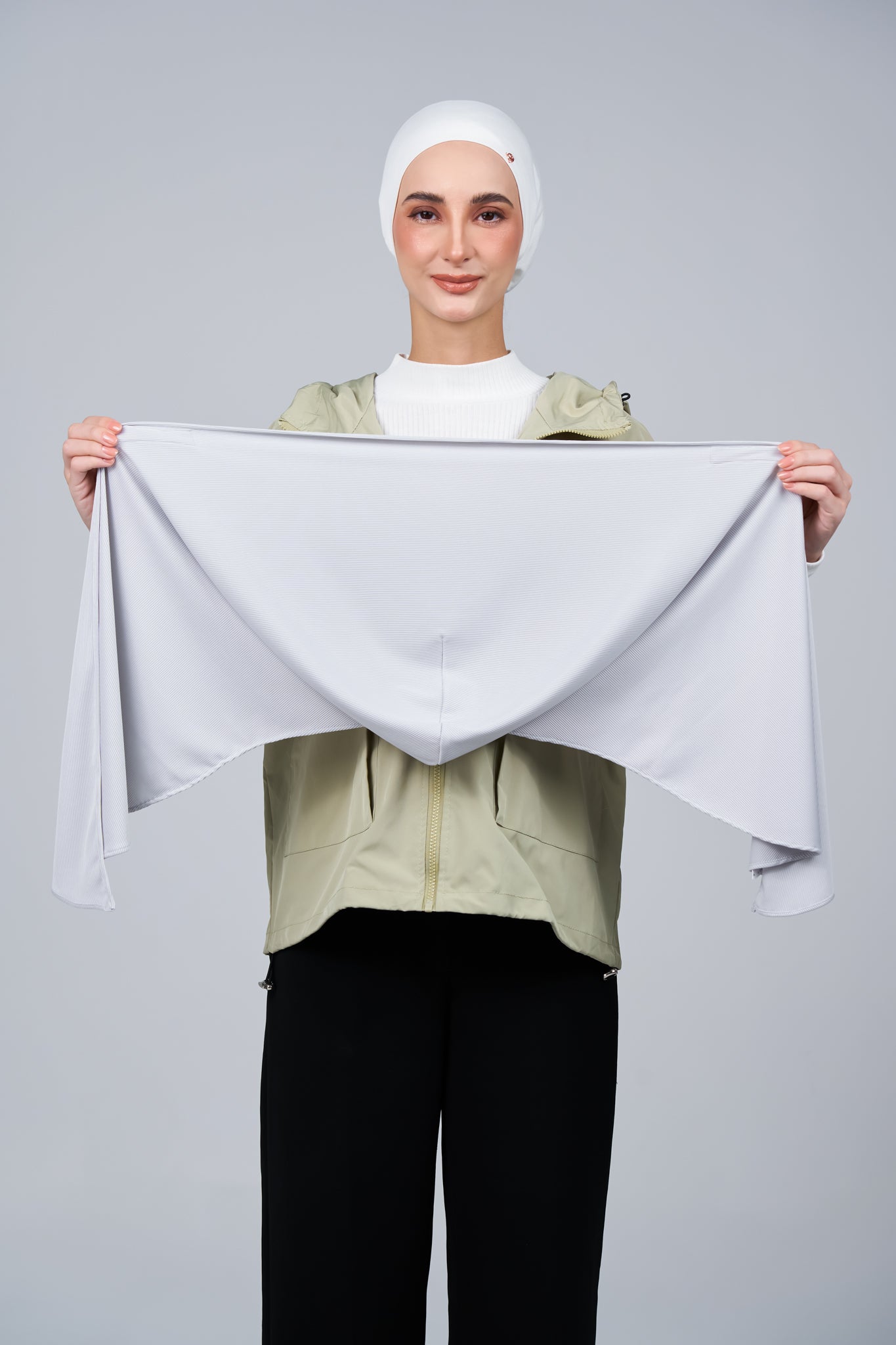 HoodX+ CloudFit in Silver