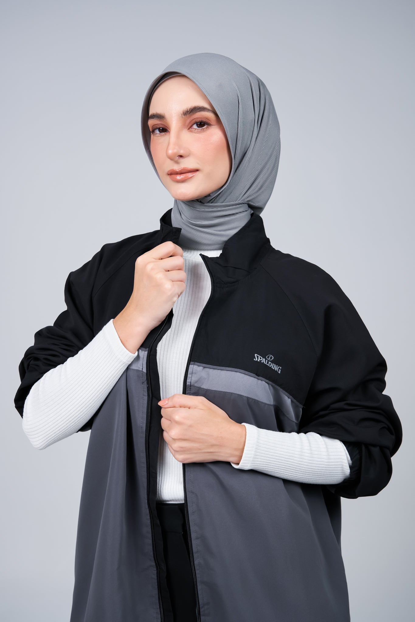 HoodX+ CloudFit in Deep Grey