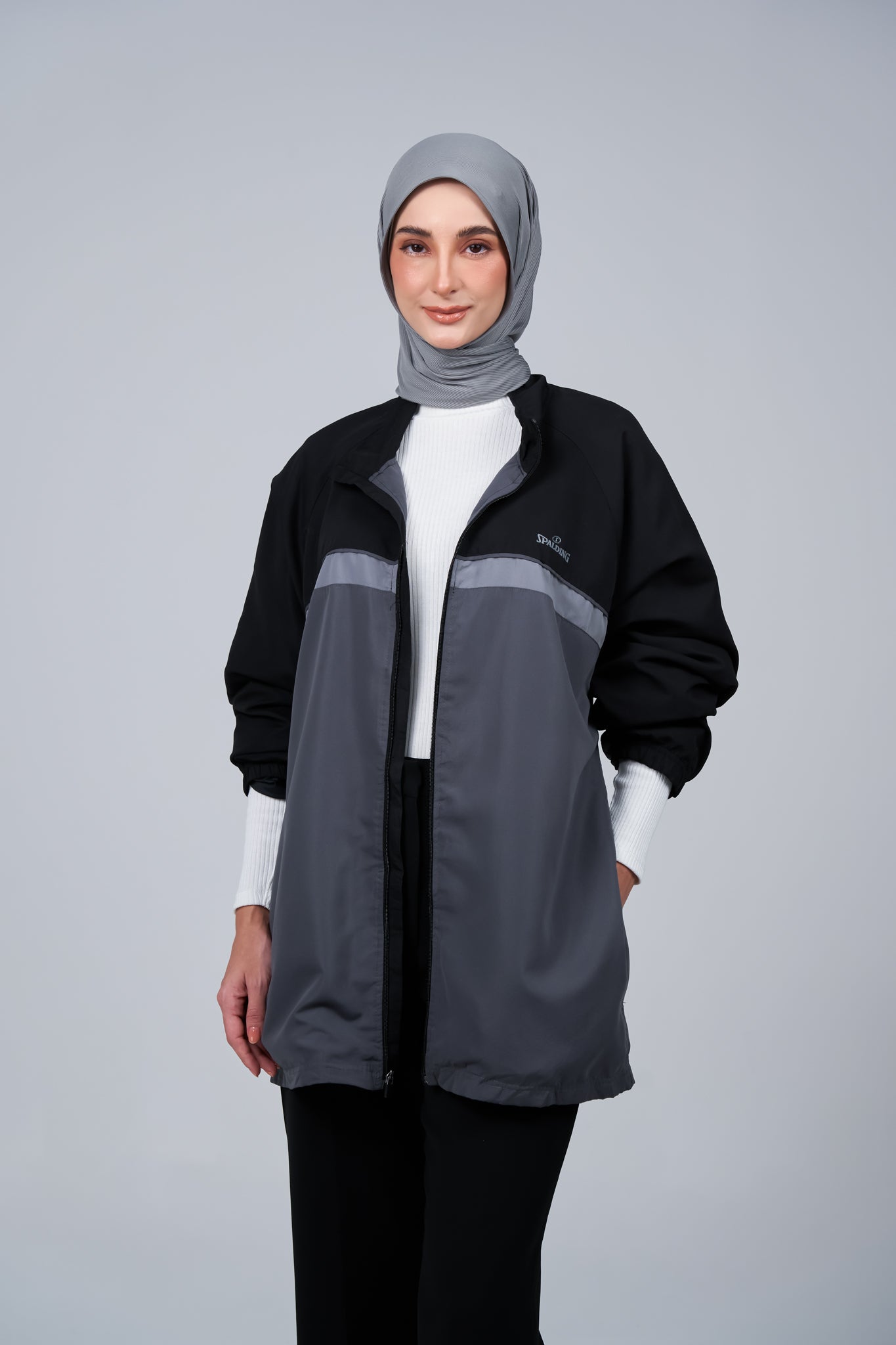 HoodX+ CloudFit in Deep Grey