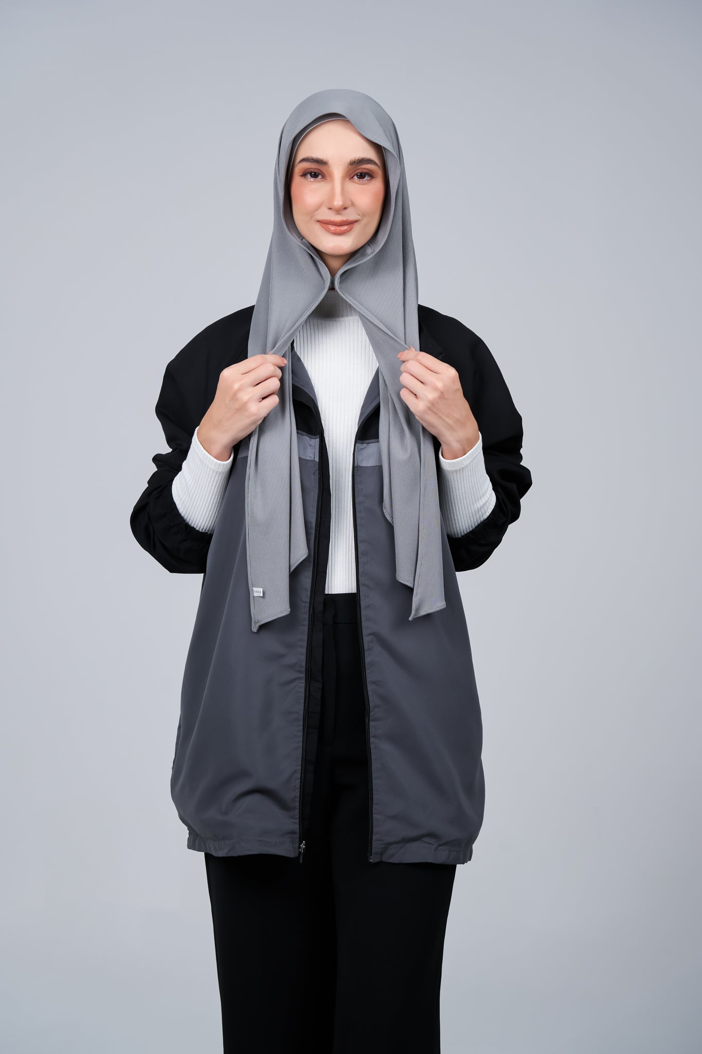 HoodX CloudFit in Deep Grey