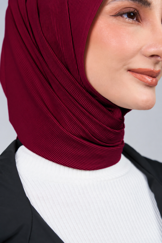 [★ New Colour] HoodX+ CloudFit in Crimson Red