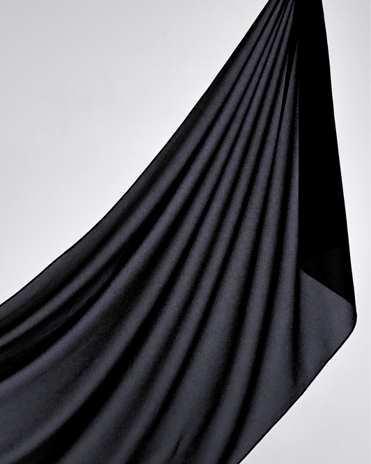 Basic Chiffon in Pitch Black