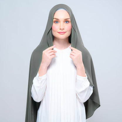 [As-Is] Instant Tag n' Go Shawl l Chiffon Silk in Deep Pine