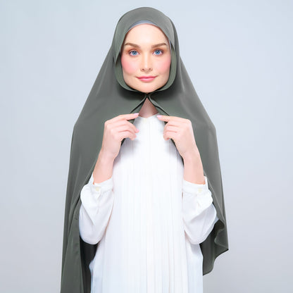 [As-Is] Instant Tag n' Go Shawl l Chiffon Silk in Deep Pine