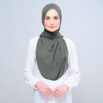[As-Is] Instant Tag n' Go Shawl l Chiffon Silk in Deep Pine