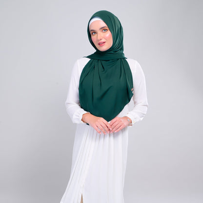 [As-Is] Instant Tag n' Go Shawl l Chiffon Silk in Emerald Green