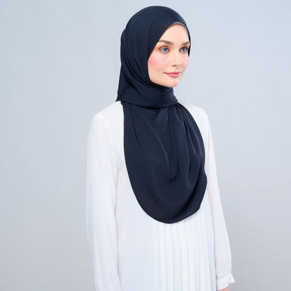 [As-Is] Instant Tag n' Go Shawl l Chiffon Silk in Pitch Black