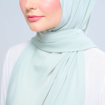 [As-Is] Instant Tag n' Go Shawl l Chiffon Silk in Pistachio Green