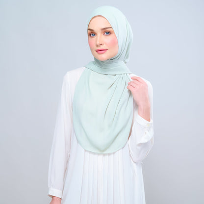 [As-Is] Instant Tag n' Go Shawl l Chiffon Silk in Pistachio Green