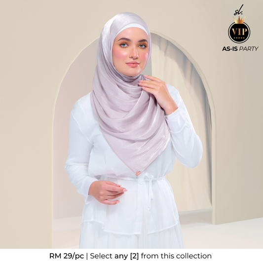 [As-Is] Raia Shawl | Ironless Shimmer in Classic Taupe