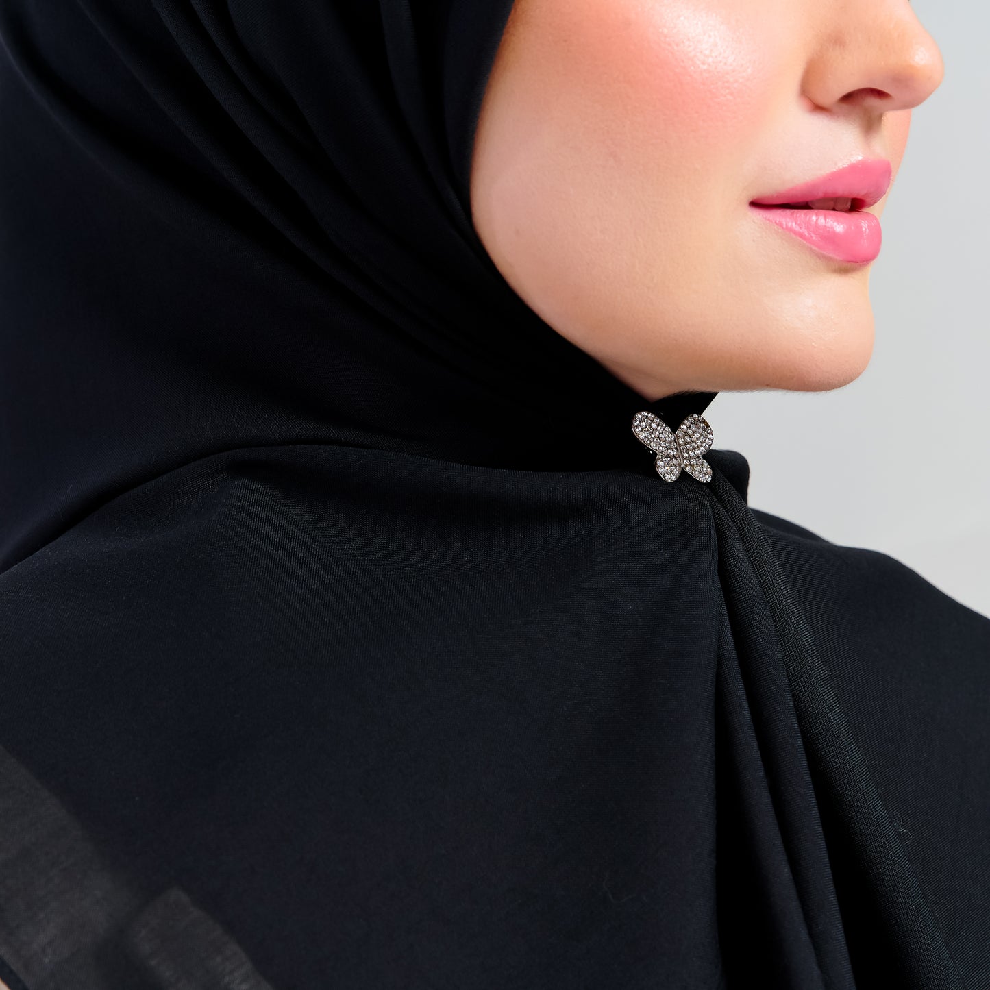 Bawal Dian in Black