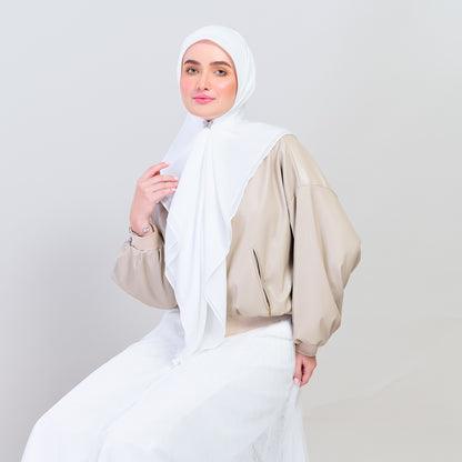 Bawal Dian in Bridal White