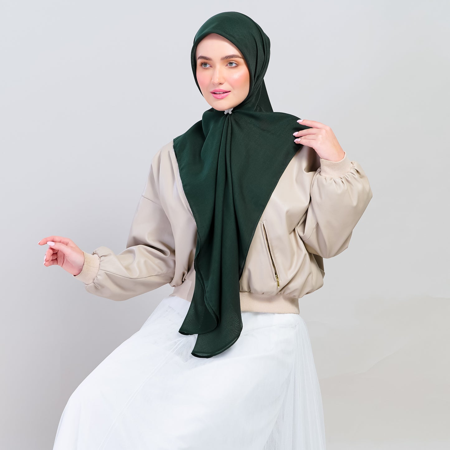 Bawal Dian in Forest Green