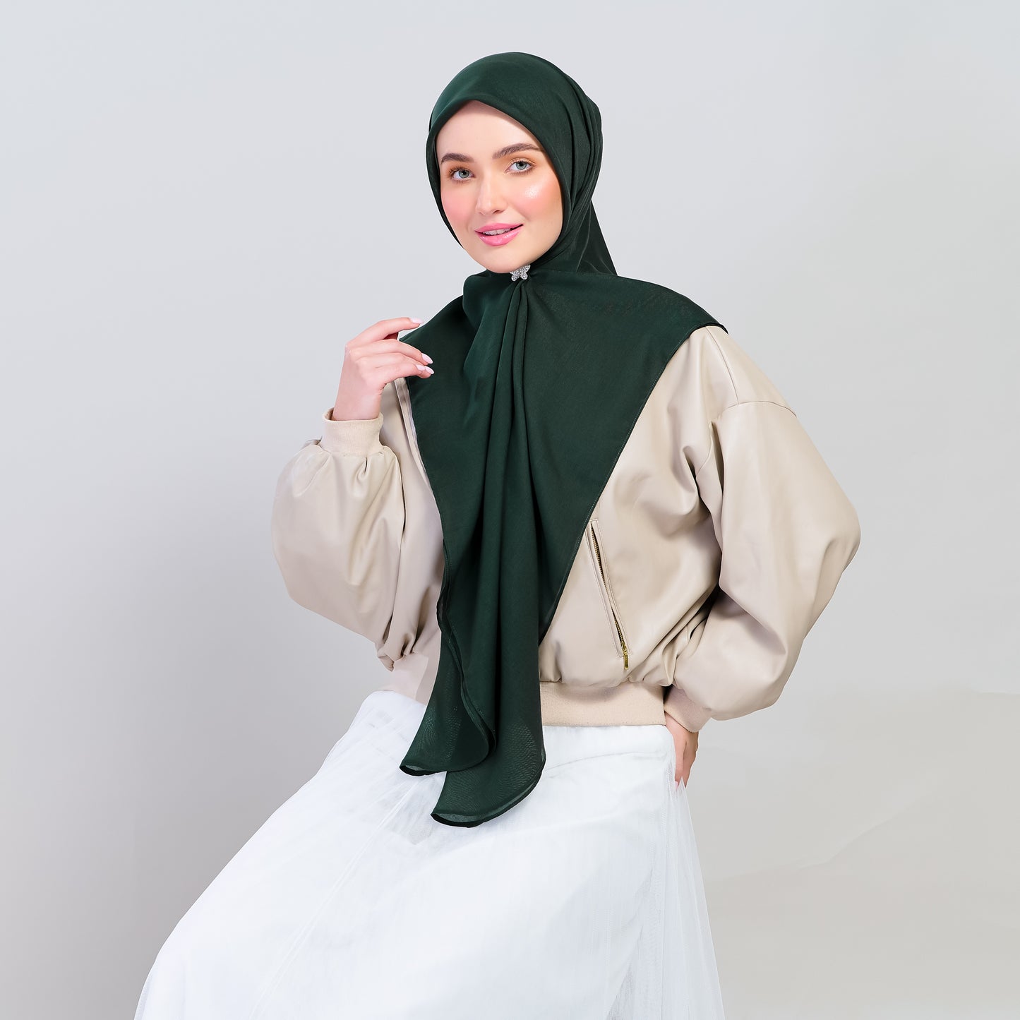 Bawal Dian in Forest Green