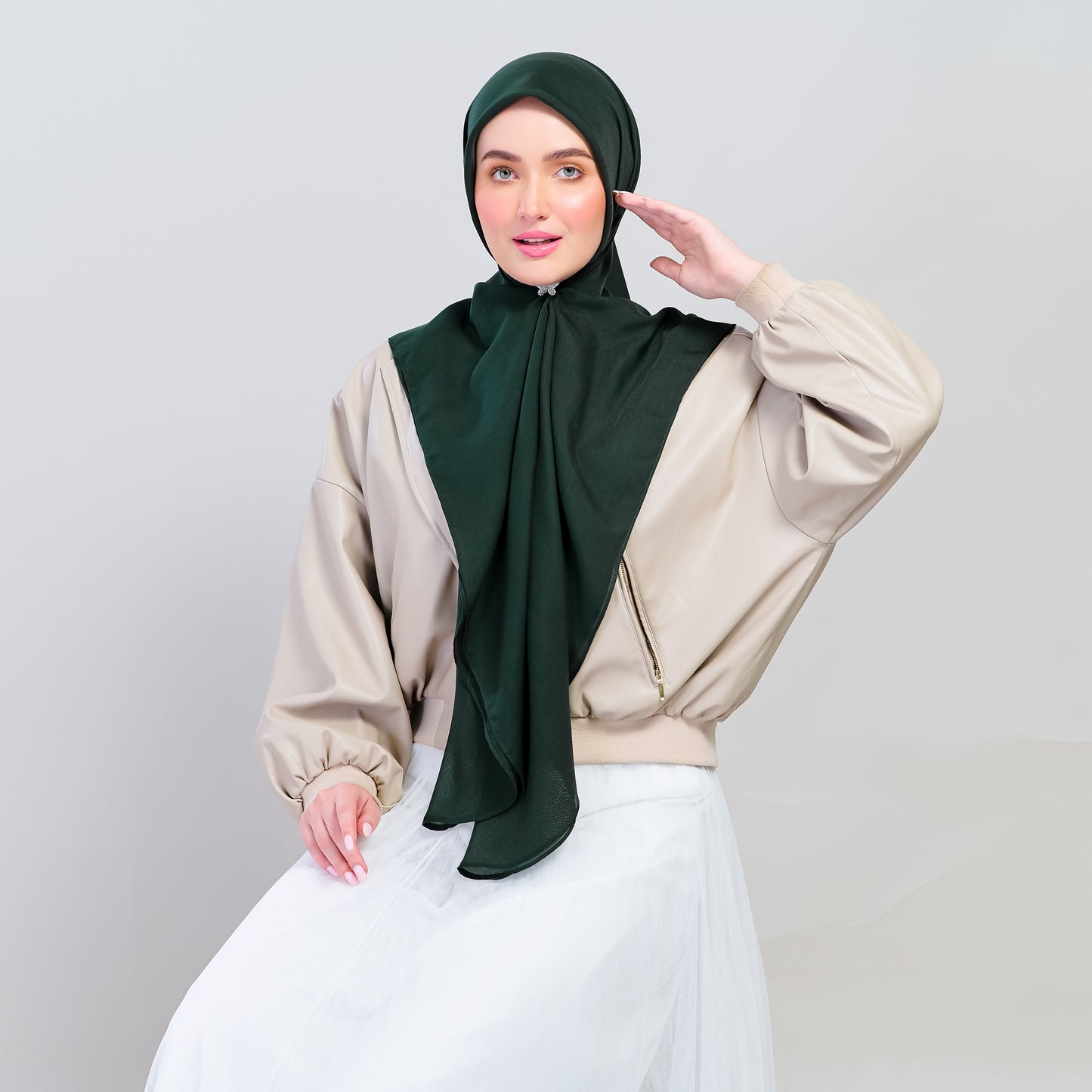 Bawal Dian in Forest Green