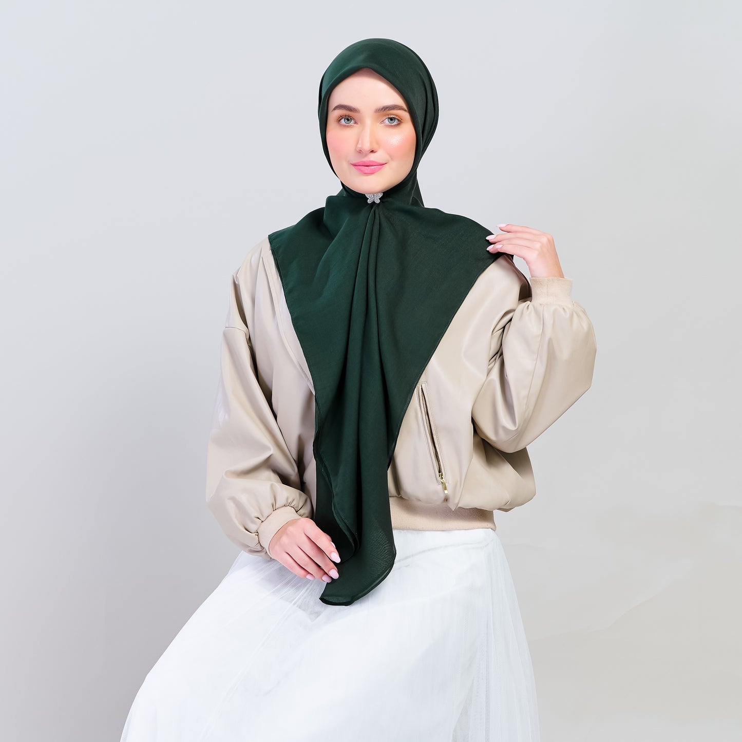 Bawal Dian in Forest Green