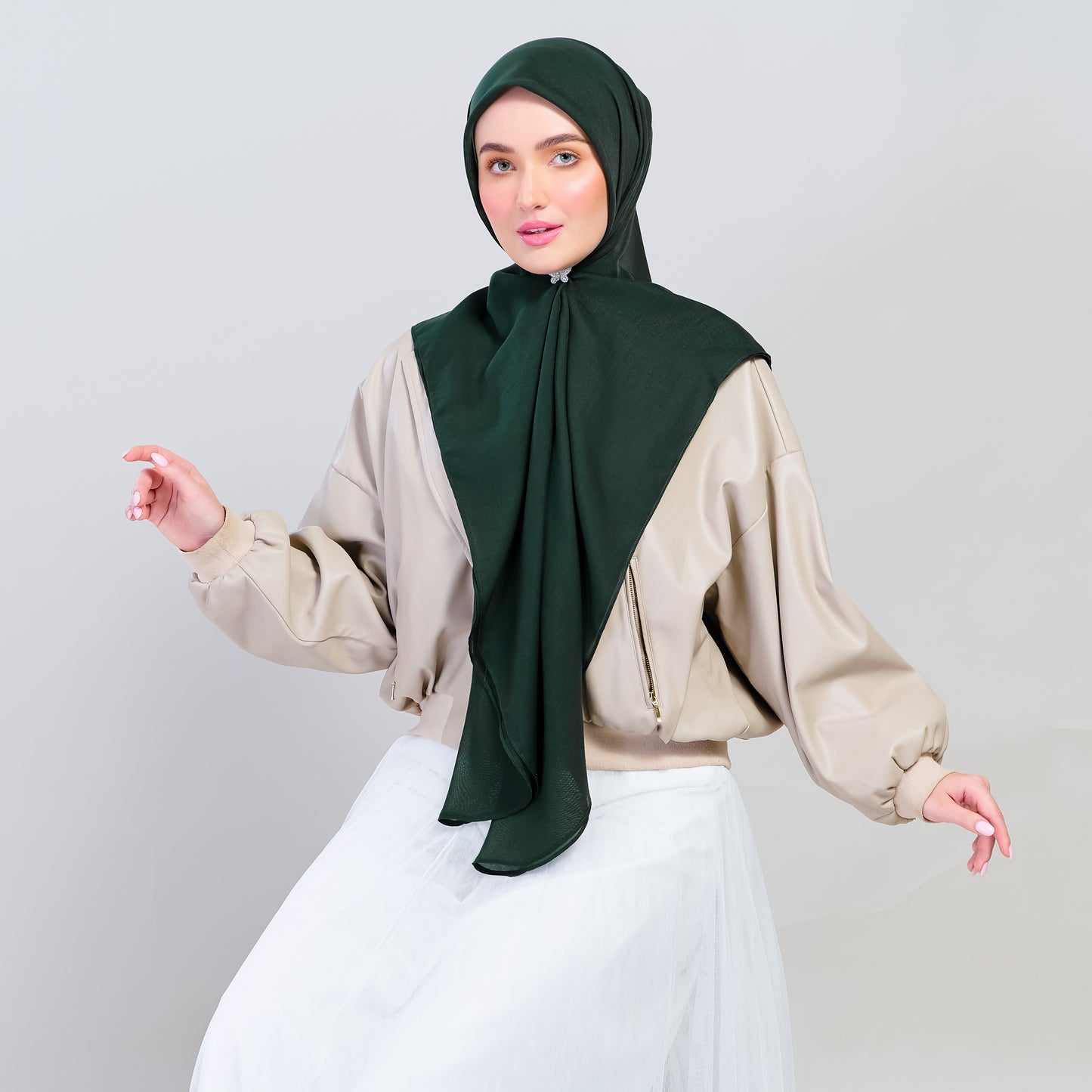 Bawal Dian in Forest Green