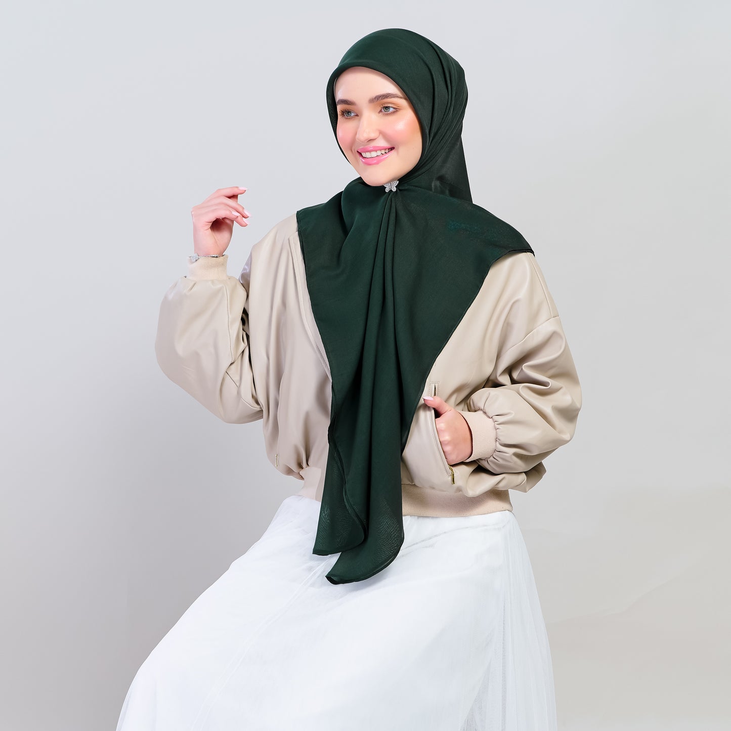 Bawal Dian in Forest Green