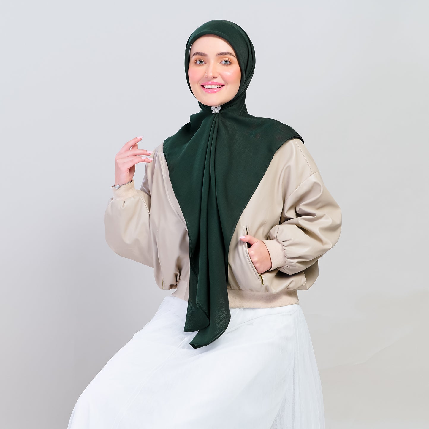 Bawal Dian in Forest Green