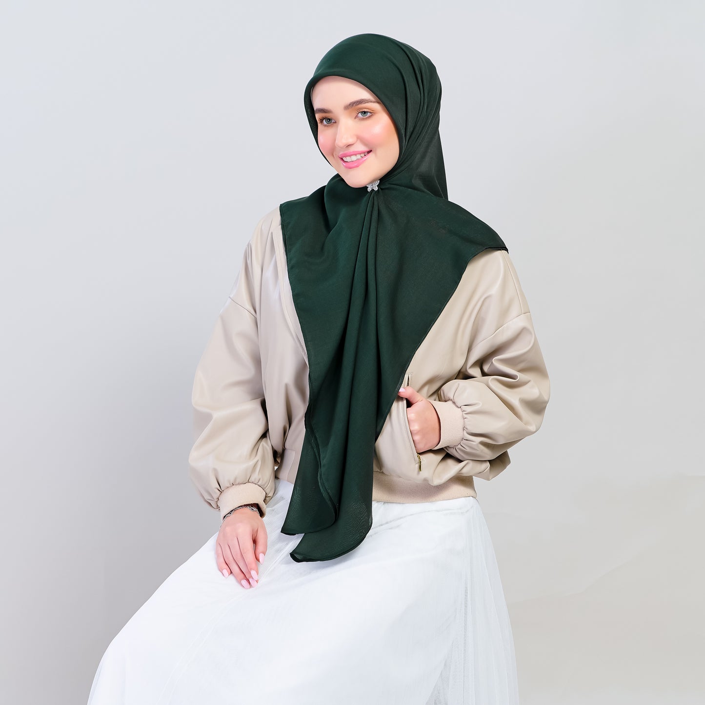 Bawal Dian in Forest Green