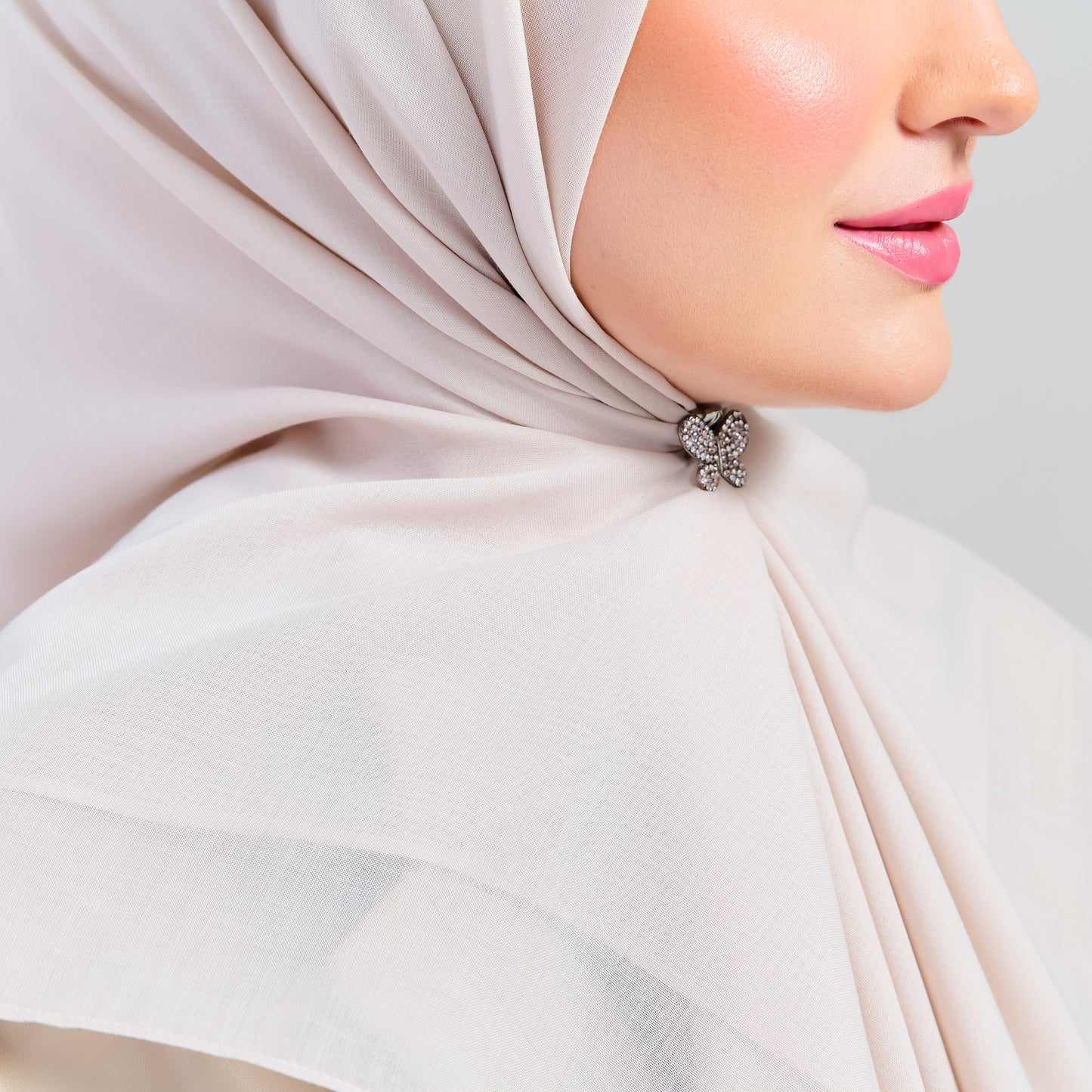 Bawal Dian in Light Beige