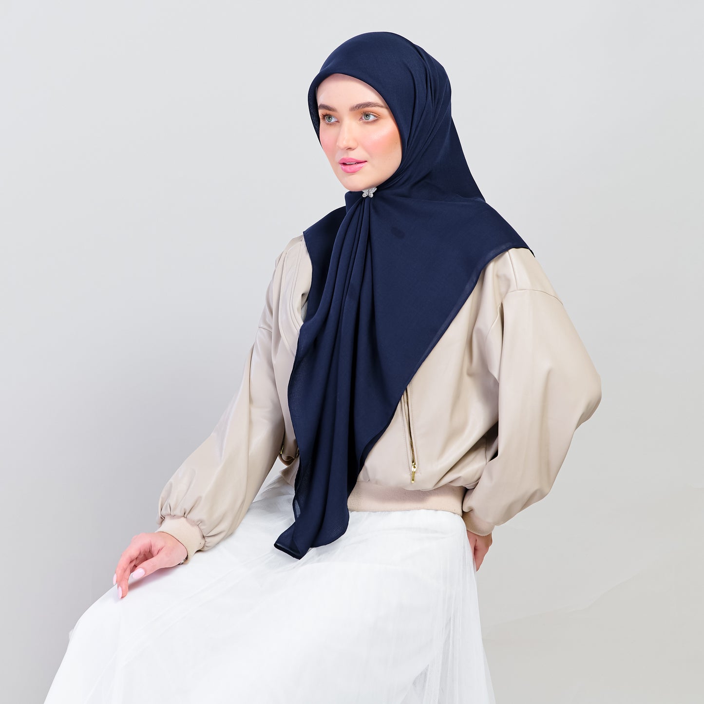 Bawal Dian in Midnight Blue