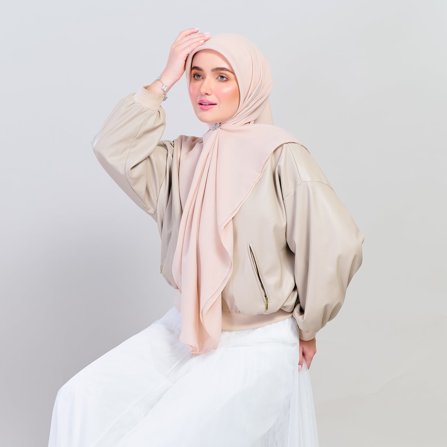 Bawal Dian in Nude Apricot