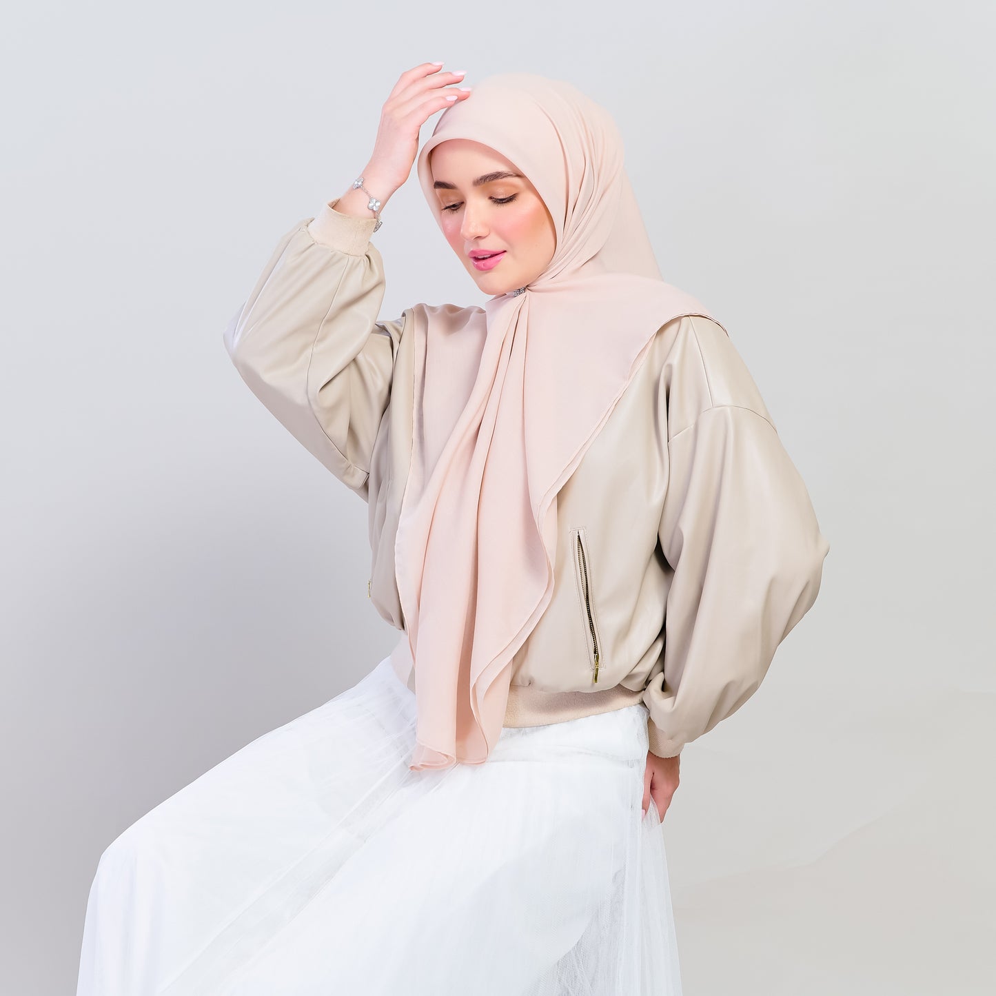 Bawal Dian in Nude Apricot