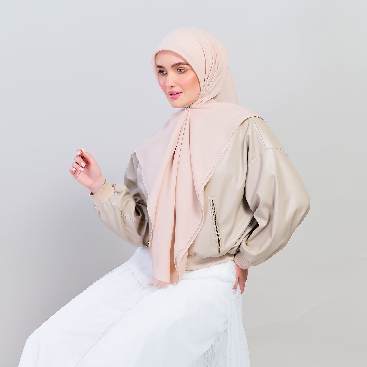 Bawal Dian in Nude Apricot