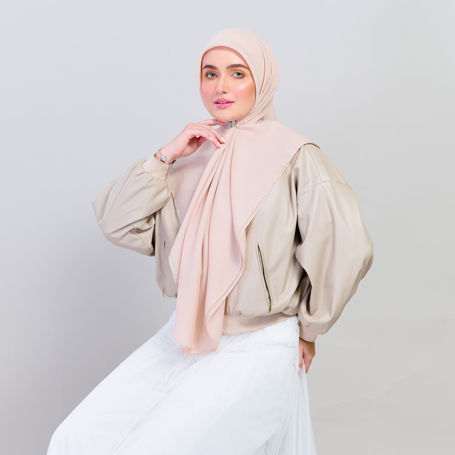 Bawal Dian in Nude Apricot