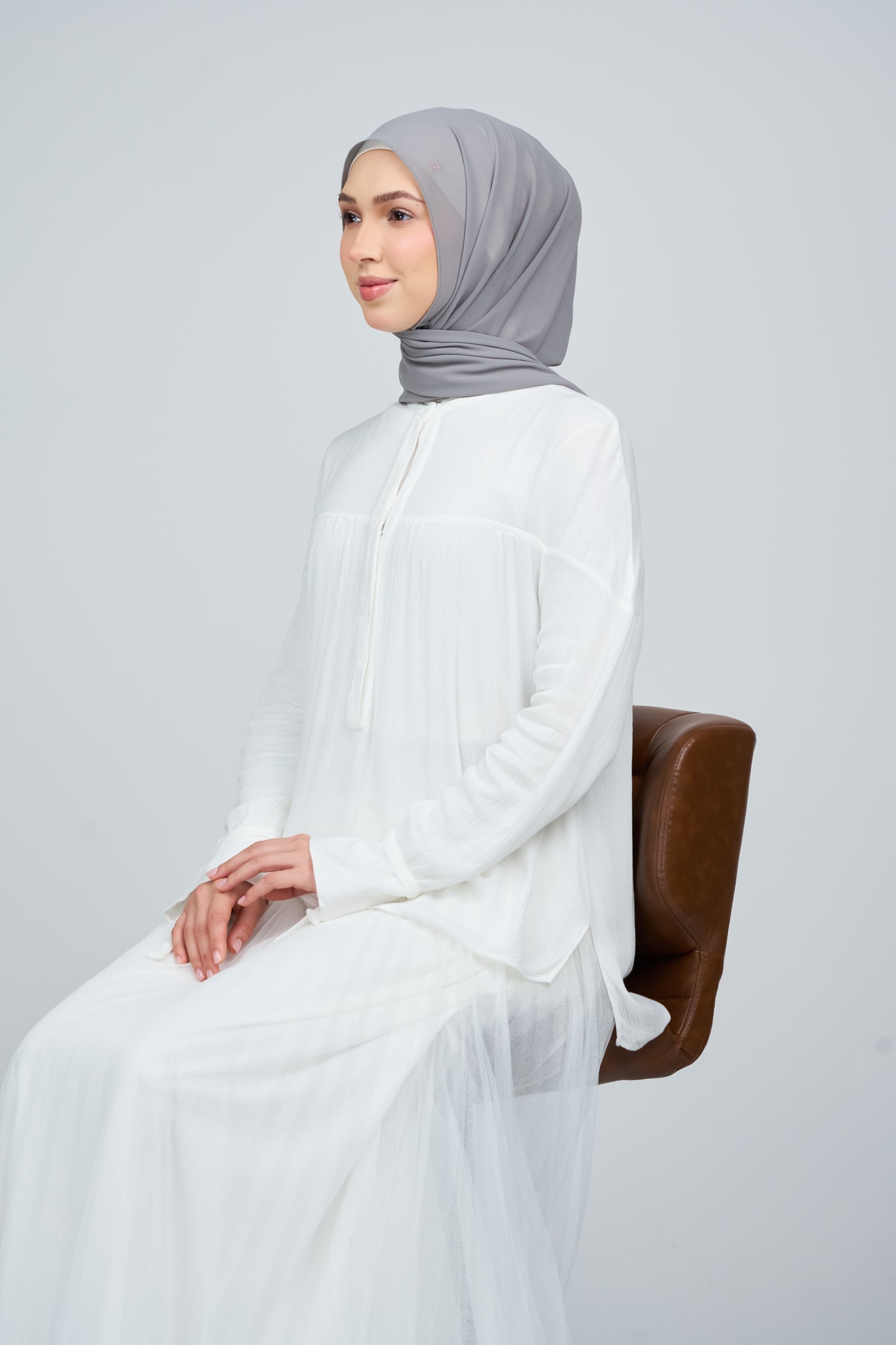 HoodX⁺Plus Curve in Deep Grey