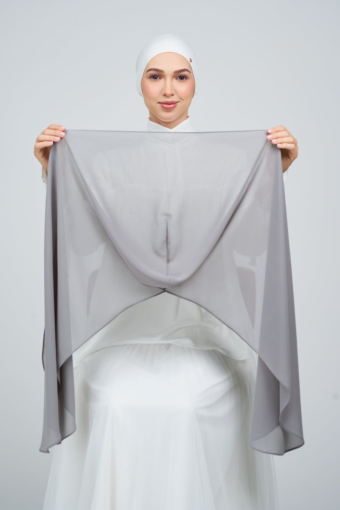 HoodX⁺Plus Curve in Deep Grey