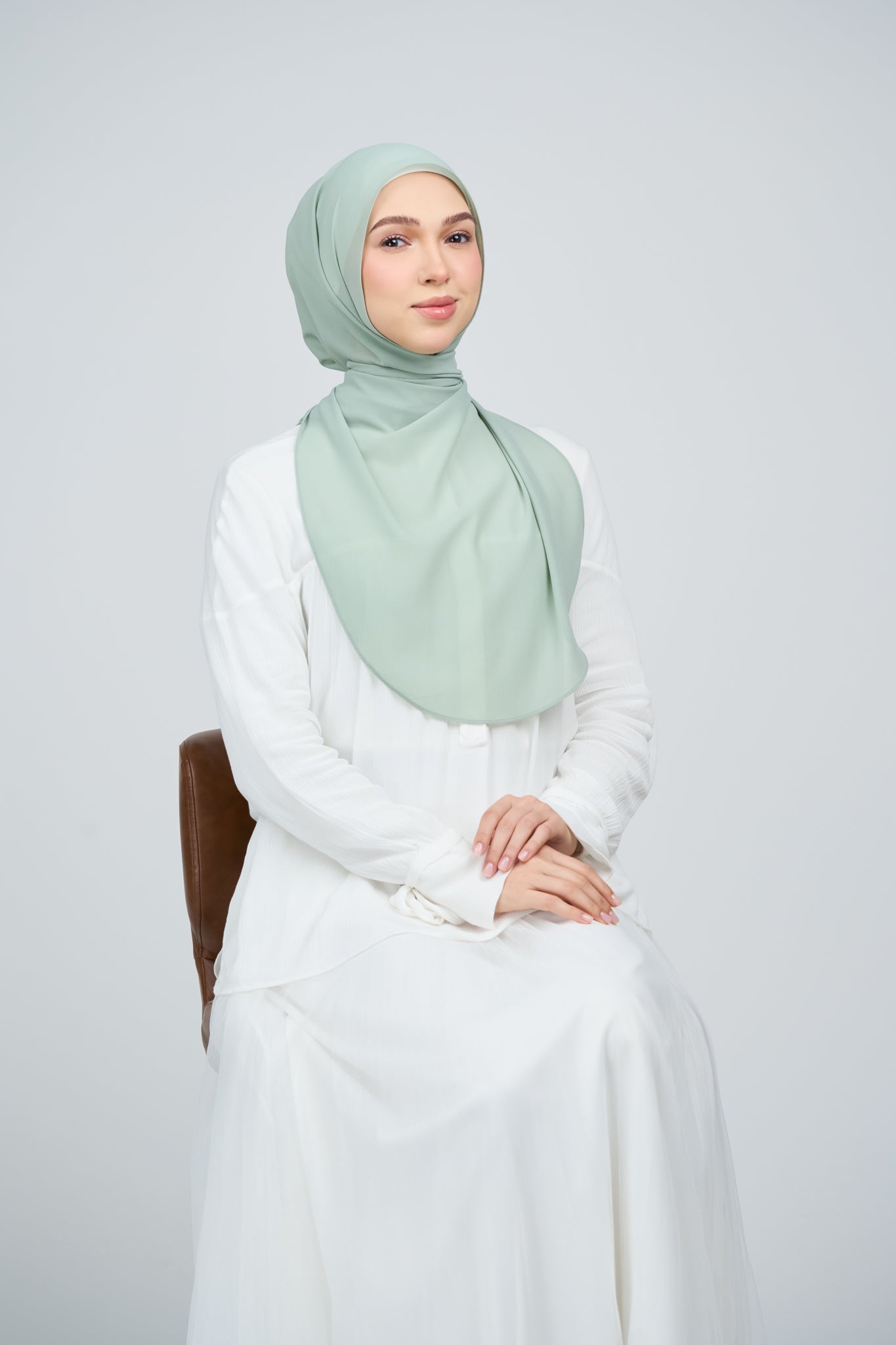 HoodX⁺Plus Curve in Dusty Green