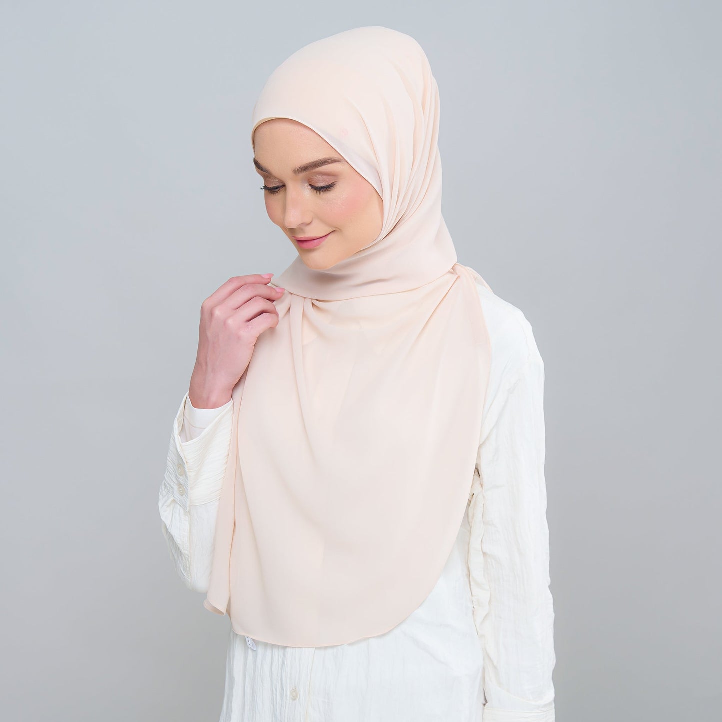 [As-Is] 3IN1 Instant Faith Tag n' Go in Classic Cream