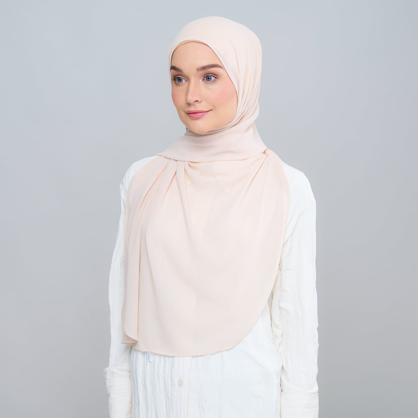 [As-Is] 3IN1 Instant Faith Tag n' Go in Classic Cream